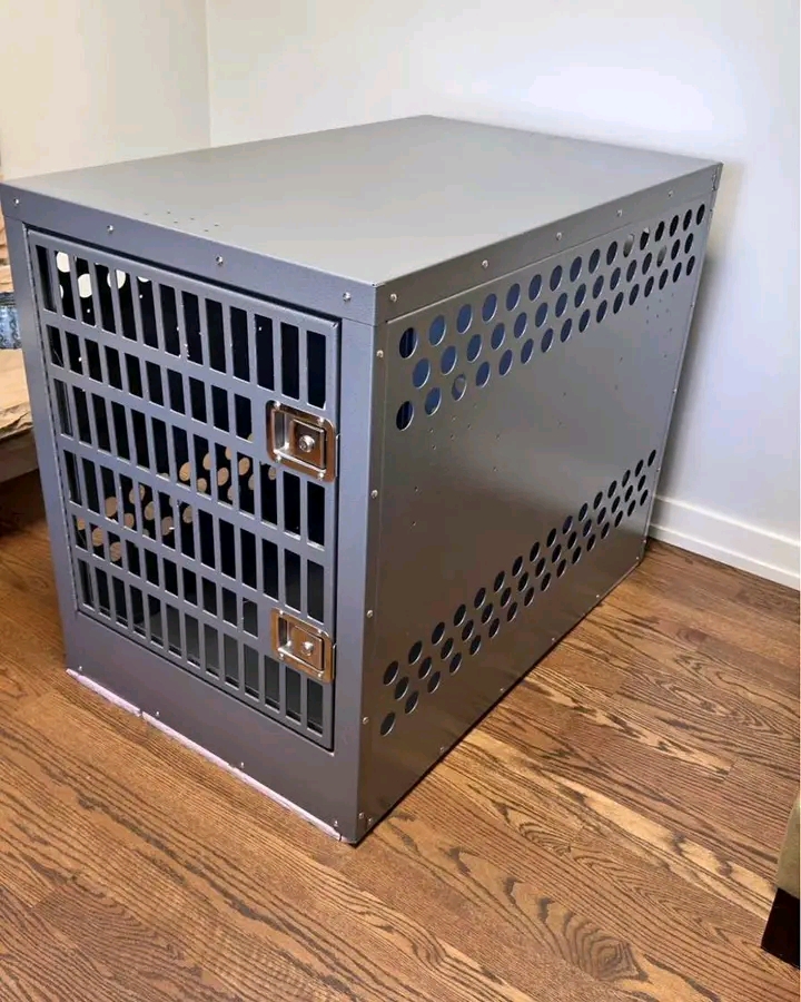 Crate for sale in Calgary, AB